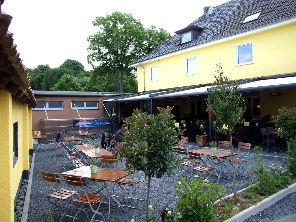 Hotel Touch Down Motel Lohmar