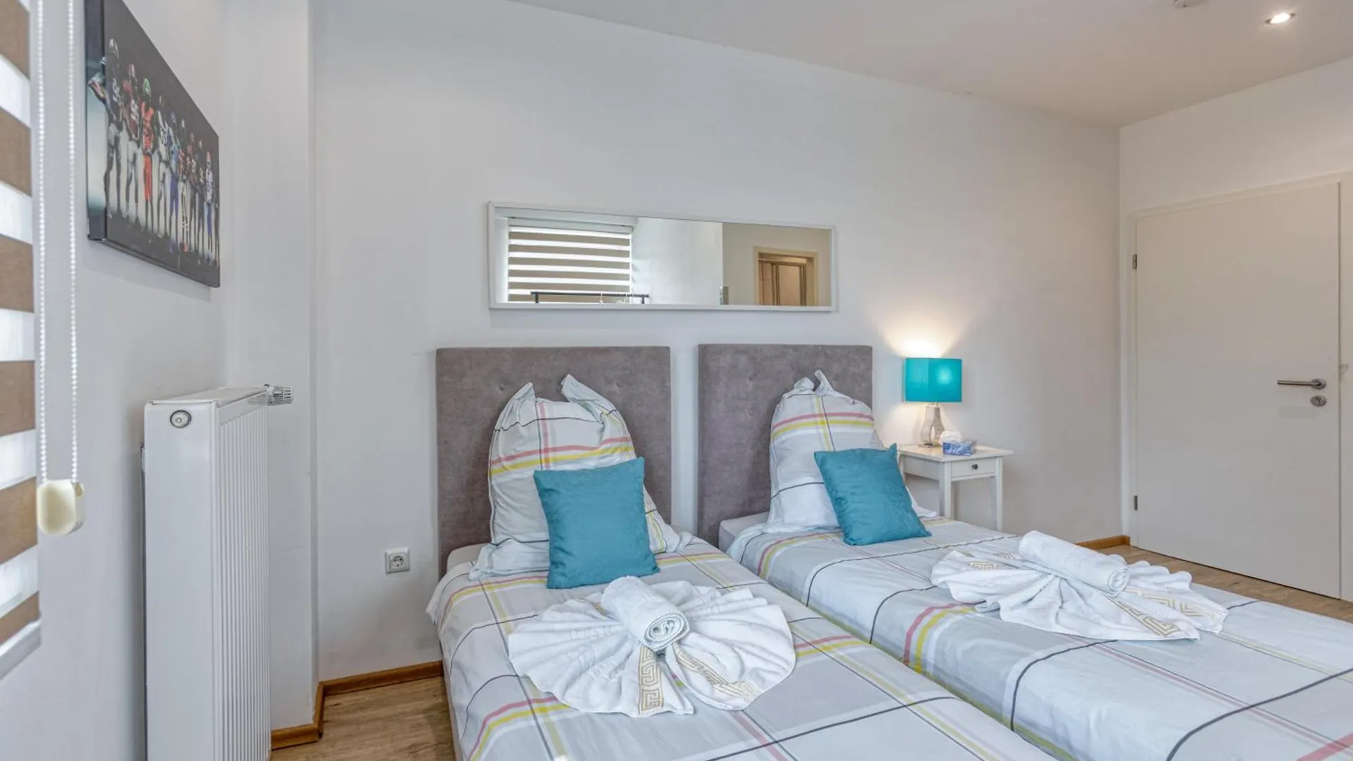 Hotel Touch Down Motel Lohmar