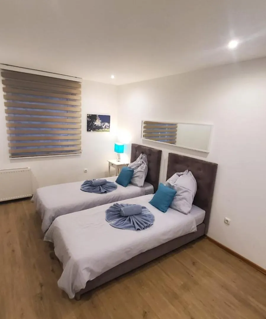 Touch Down Motel Lohmar 3*,